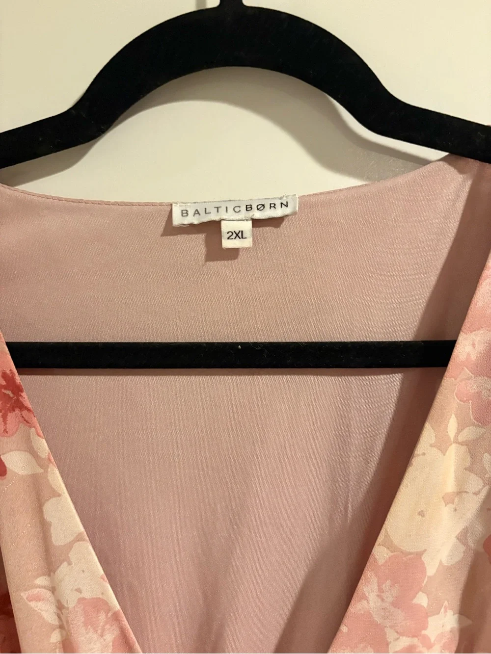Baltic Born Lynlee Metallic Maxi Dress | Pink Multi Floral | 2XL | EUC - Picture 4 of 6